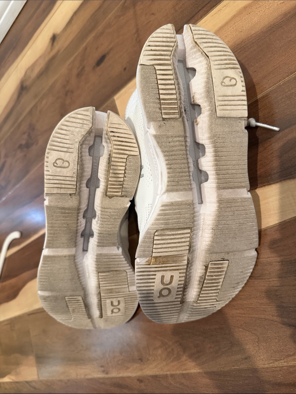 On Running Women's White Athletic Sneakers - Picture 5 of 5